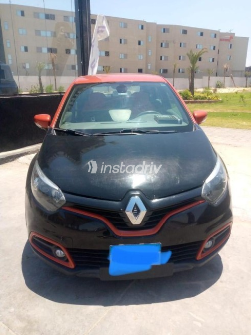 Renault Captur 2017 White Automatic Used for Sale in Greater Cairo ( Cairo + Giza) - 9
