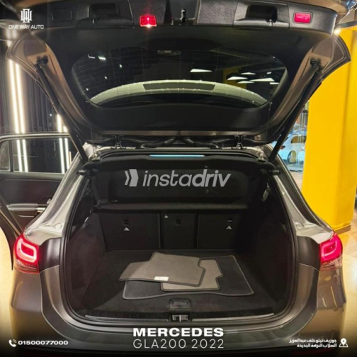 Mercedes GLA 200 2022 Mocha Automatic Used for Sale in Cairo - 7