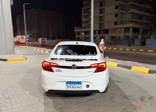 Opel Insignia 2015 White Automatic Used for Sale in Alexandria - 3