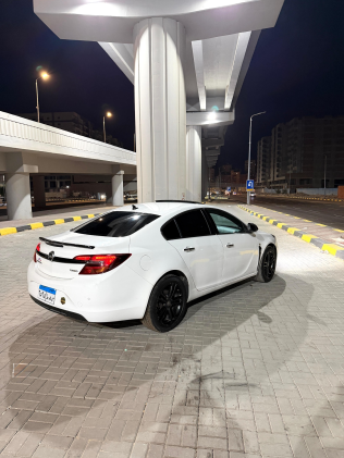 Opel Insignia 2015 White Automatic Used for Sale in Alexandria