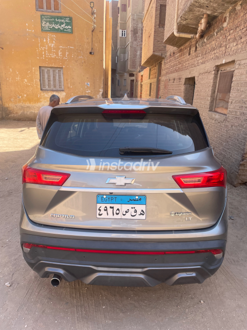 Chevrolet Captiva 2023 Gray Automatic Used for Sale in Sohag - 8