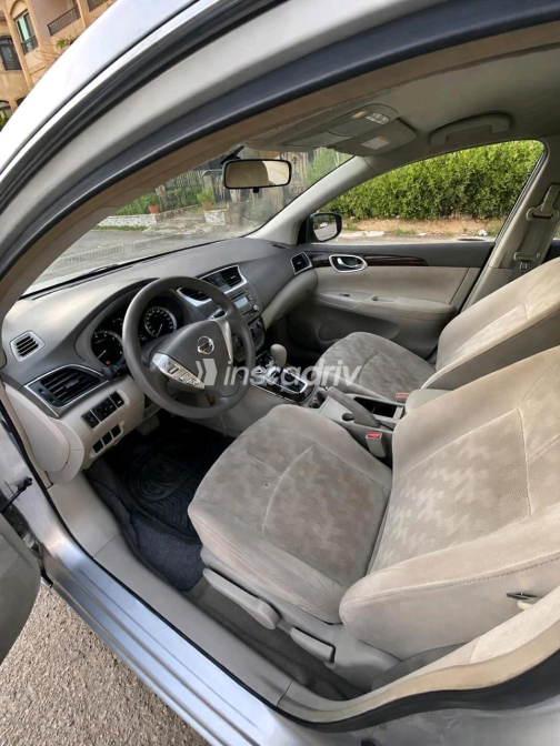 Nissan Sentra 2020 Silver Automatic Used for Sale in Heliopolis - 2