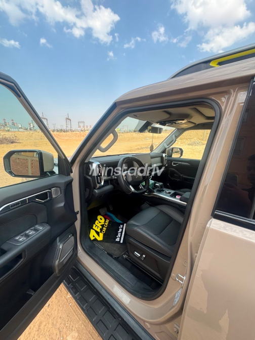 Jetour T2 2026 Brown Automatic Used for Sale in Giza - 1