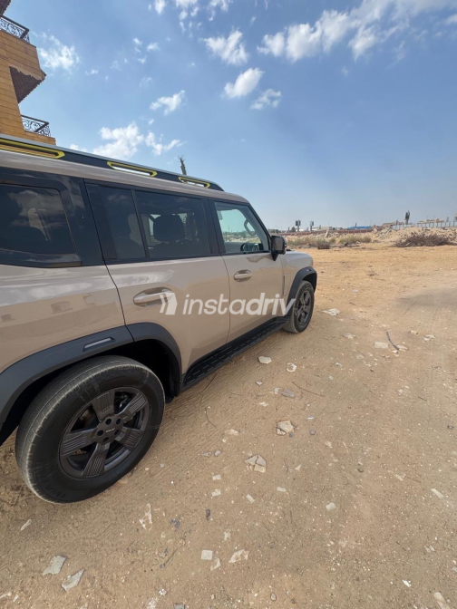 Jetour T2 2026 Brown Automatic Used for Sale in Giza - 4