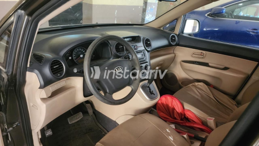 Kia Carens 2010 Brown Automatic Used for Sale in Sheraton - 2