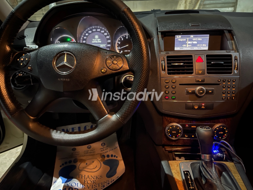 مرسيدس C 250 2010 أبيض أوتوماتيك مستعملة للبيع في مصر الجديدة - 8