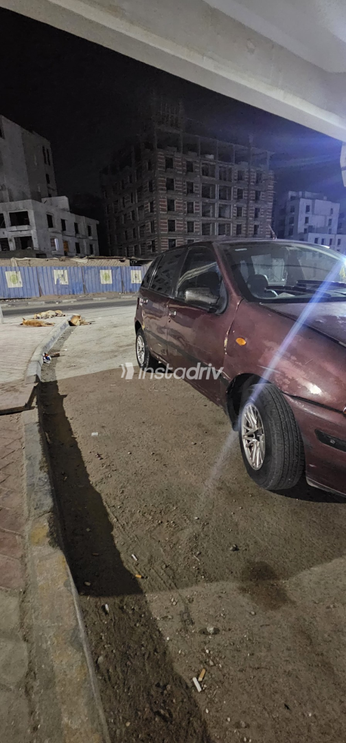 Fiat Punto 1995 White Manual Used for Sale in Qalyubia - 9