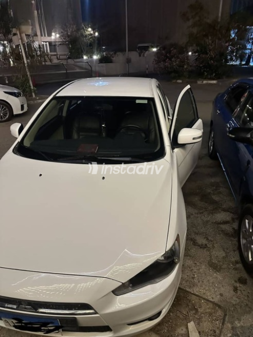Mitsubishi Lancer 2015 White Automatic Used for Sale in Giza - 5