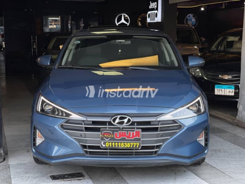 Hyundai Elantra 2026 Dark Blue Automatic Used for Sale in Cairo - 1