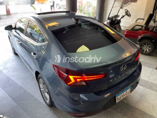 Hyundai Elantra 2026 Dark Blue Automatic Used for Sale in Cairo - 6