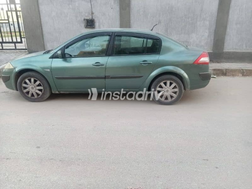Renault Megane 2007 Green Automatic Used for Sale in Nasr city - 3