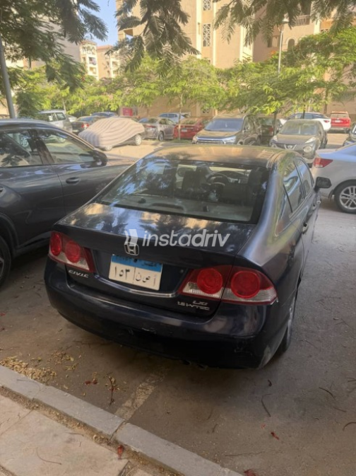 Honda Civic 2008 Dark Blue Automatic Used for Sale in Cairo - 3