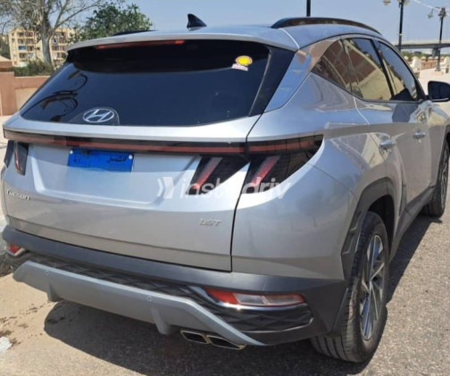 Hyundai Tucson 2024 Silver Automatic Used for Sale in Alexandria - 2