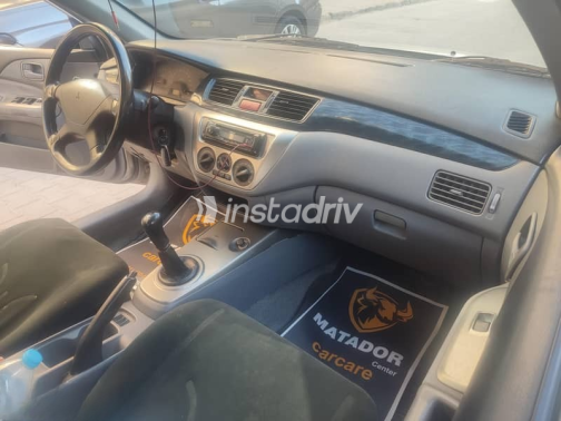 Mitsubishi Lancer 2004 Silver Manual Used for Sale in Giza - 9