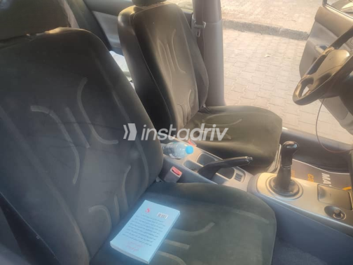 Mitsubishi Lancer 2004 Silver Manual Used for Sale in Giza - 10