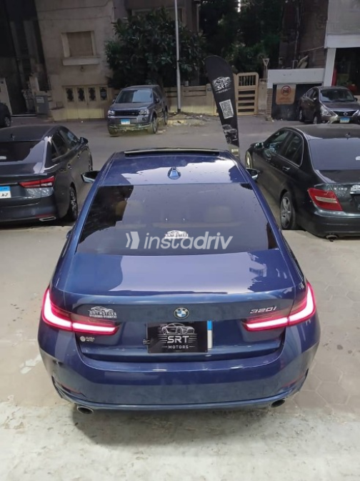 BMW 320 2024 Dark Blue Automatic Used for Sale in Mohandessin - 6