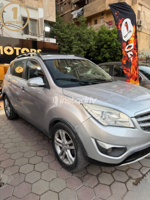 Changan CS 35 2016 Silver Automatic Used for Sale in Nasr city - 2