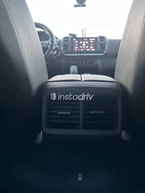 Citroën C5 Aircross 2020 Silver Automatic Used for Sale in Nasr city - 5