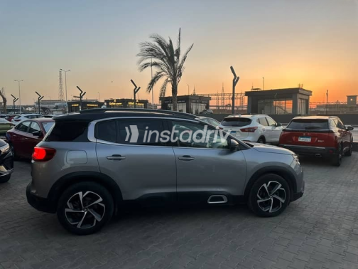 Citroën C5 Aircross 2020 Silver Automatic Used for Sale in Nasr city - 7
