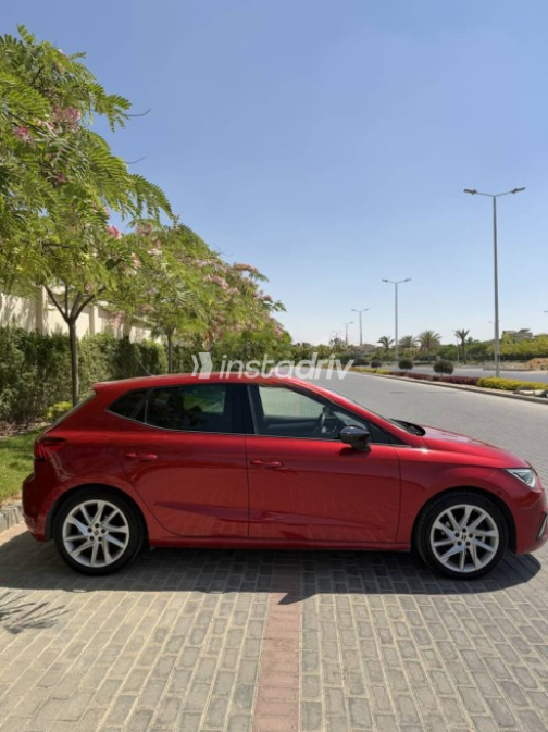 Seat Ibiza 2023 Red Automatic Used for Sale in Cairo - 3