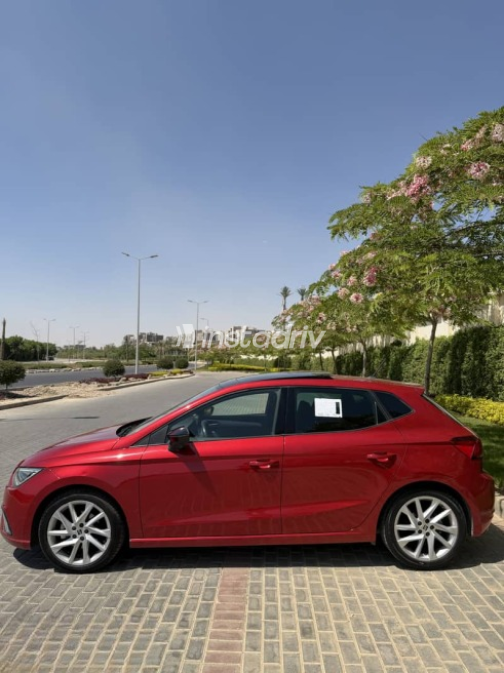 Seat Ibiza 2023 Red Automatic Used for Sale in Cairo - 4