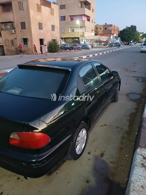 Toyota Corona 1998 Green Manual Used for Sale in Kharga - 1