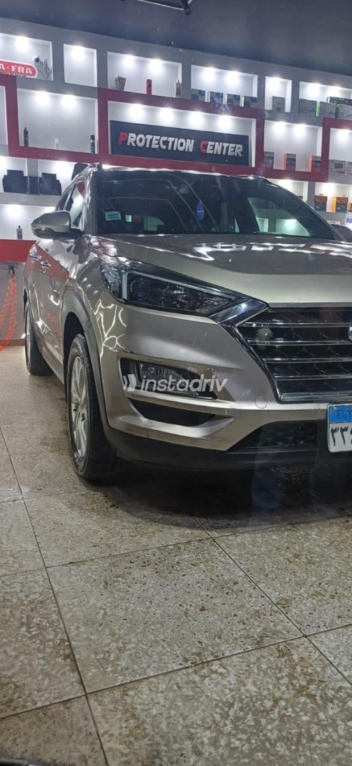 هيونداي توسان 2019 شامبين أوتوماتيك مستعملة للبيع في الإسكندرية - 2