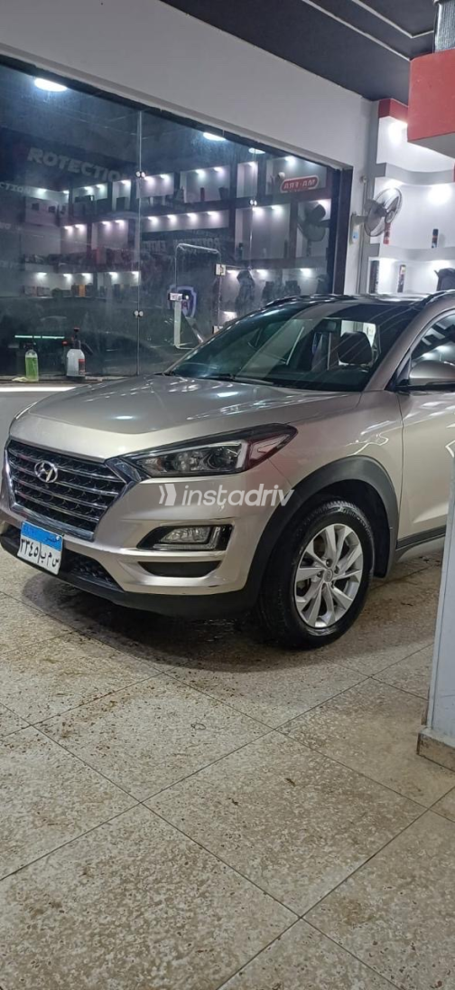 هيونداي توسان 2019 شامبين أوتوماتيك مستعملة للبيع في الإسكندرية - 6