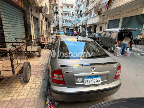 Skoda Octavia A4 2009 Silver Manual Used for Sale in Alexandria - 2