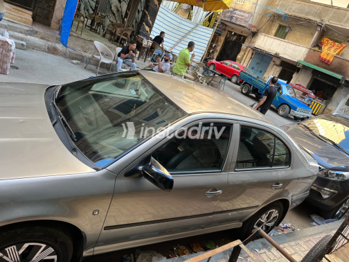 Skoda Octavia A4 2009 Silver Manual Used for Sale in Alexandria - 8