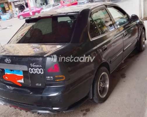 Hyundai Verna 2019 Black Manual Used for Sale in Alexandria - 6