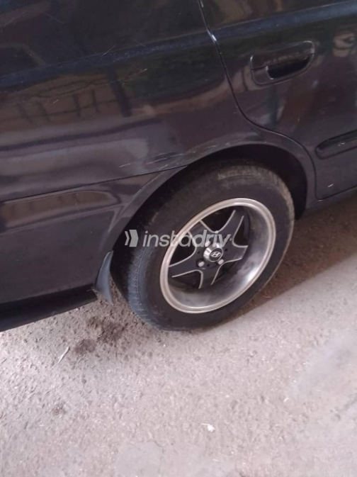 Hyundai Verna 2019 Black Manual Used for Sale in Alexandria - 10
