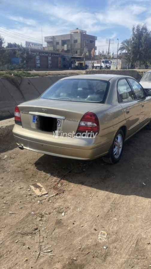 Daewoo Nubira 2000 Gold Automatic Used for Sale in Giza - 2