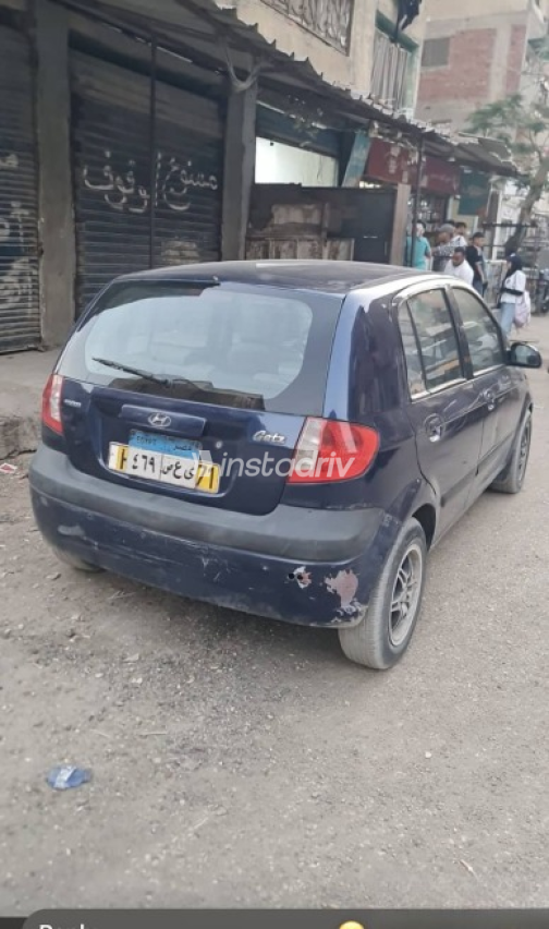 Hyundai Getz 2010 Dark Blue Automatic Used for Sale in Heliopolis - 4