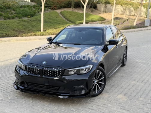 BMW 320 2020 Black Automatic Used for Sale in Cairo - 5