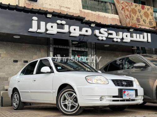 هيونداي فيرنا 2019 أبيض أوتوماتيك مستعملة للبيع في دمياط - 3