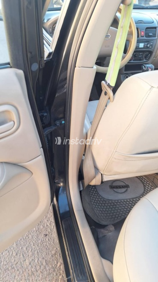 Nissan Sunny 2014 Black Automatic Used for Sale in Alexandria - 3