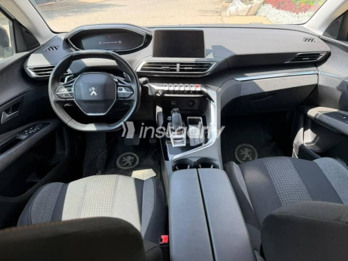 Peugeot 5008 2021 White Automatic Used for Sale in Cairo - 5