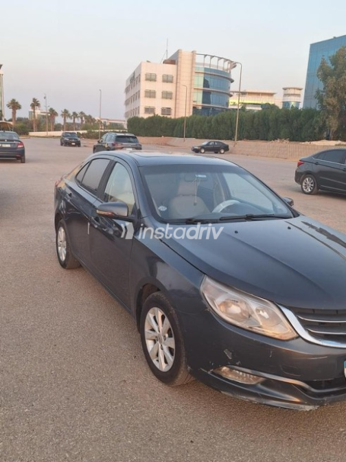 Chevrolet Optra 2020 White Automatic Used for Sale in Greater Cairo ( Cairo + Giza) - 4