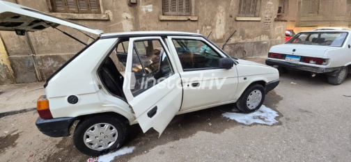 Skoda Favorit 1994 White Manual Used for Sale in Greater Cairo ( Cairo + Giza) - 3