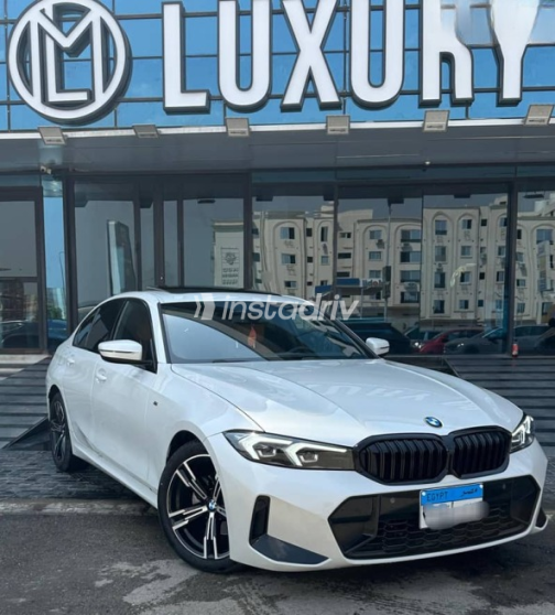 BMW 320 2026 White Automatic Used for Sale in Heliopolis - 3