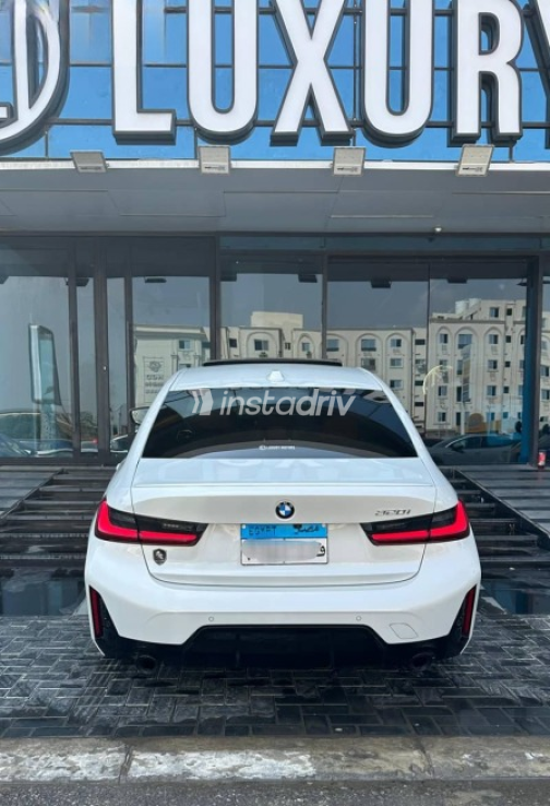 BMW 320 2026 White Automatic Used for Sale in Heliopolis - 4