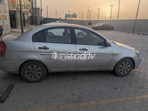 Hyundai Accent 2007 Silver Manual Used for Sale in Greater Cairo ( Cairo + Giza) - 4