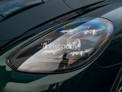 Porsche Panamera 2023 Green Automatic Used for Sale in Cairo - 5