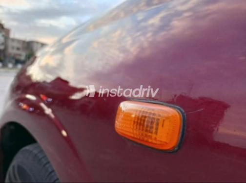 Nissan Sunny 2001 Dark Red Automatic Used for Sale in Cairo - 6