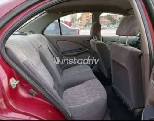 Nissan Sunny 2001 Dark Red Automatic Used for Sale in Cairo - 8