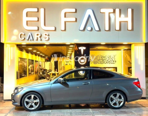Mercedes C 180 2013 Gray Automatic Used for Sale in Heliopolis - 3