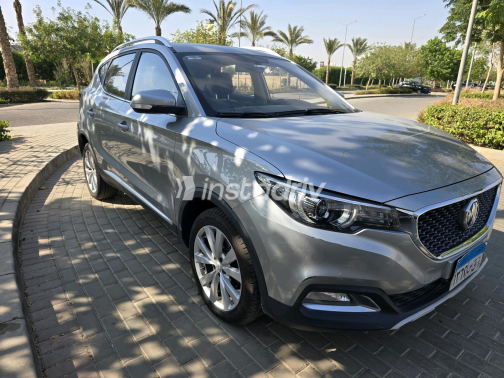 MG ZS 2023 Silver Automatic Used for Sale in Cairo - 7