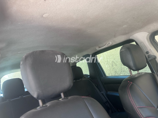 Renault Duster 2012 Blue Manual Used for Sale in Maadi - 9