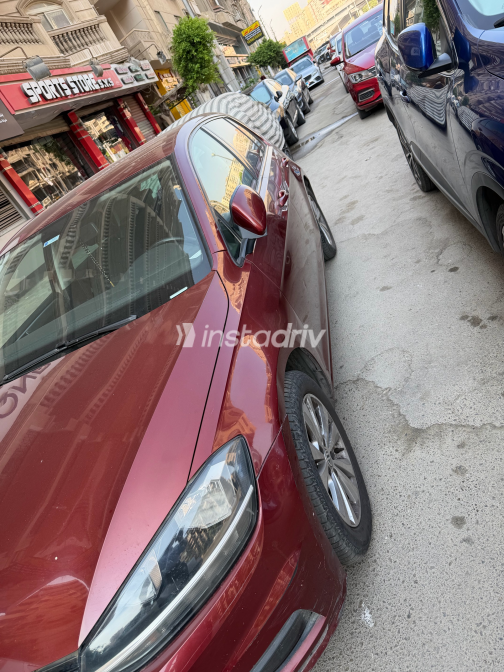 Volkswagen Golf 2019 White Automatic Used for Sale in Heliopolis - 2
